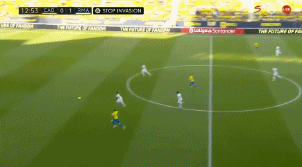 2025中超助攻榜：纳萨里奥、克雷桑9次并列第一，韦世豪8次