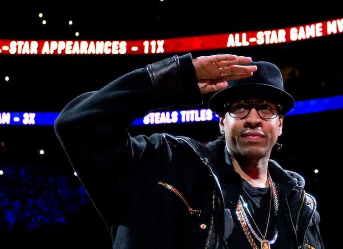 安布：在没中锋的情况下，普利希奇搭莱奥可能存在兼容问题（安布：缺少中锋支点时，普利希奇与莱奥或难以兼容）