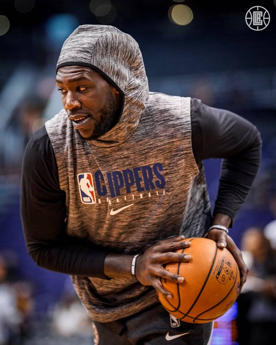 媒体人谈邵佳一：当年克林斯曼带德国前的履历更是一张白纸（媒体人评邵佳一：当初克林斯曼接手德国队前资历几近空白）