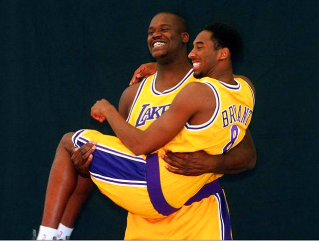 英超战报：维卡里奥送礼，库杜斯破门难救主，热刺1-2富勒姆（英超赛况：维卡里奥失误成祸端，库杜斯破门无力回天，热刺1-2不敌富勒姆）