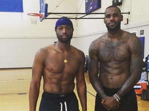 特瓦斯回应老佛爷批评：我为了整个西甲，而非那两三家俱乐部（特瓦斯回击老佛爷：我为西甲整体利益，不为少数俱乐部）