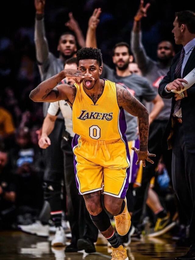 斯洛特：科纳特表现出色我不惊讶；索博的体能非常棒（斯洛特：科纳特的出色发挥在预料之中，索博体能极佳）