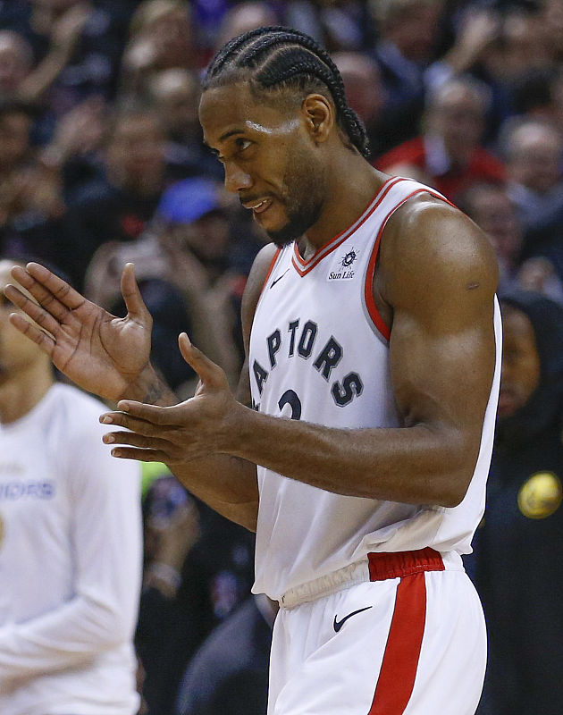 韩国记者：巴萨原本计划免签孙兴慜，但球员对加盟巴萨没兴趣（韩国记者：巴萨曾考虑免签孙兴慜，球员不愿加盟）