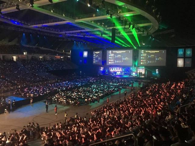 更加放大了 更加放大了